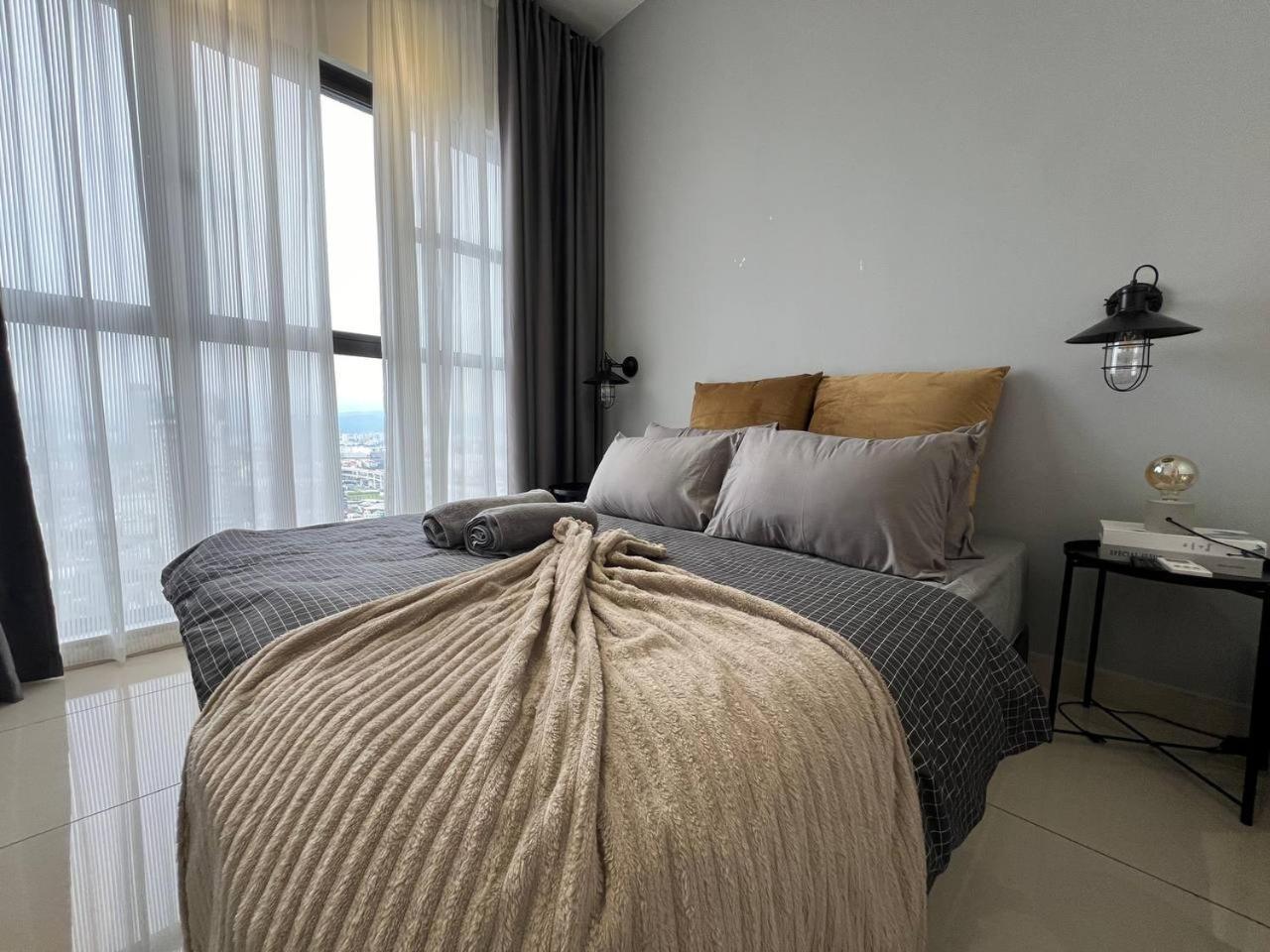 Trion Kl By Dreamcloud Enterprise Apartemen