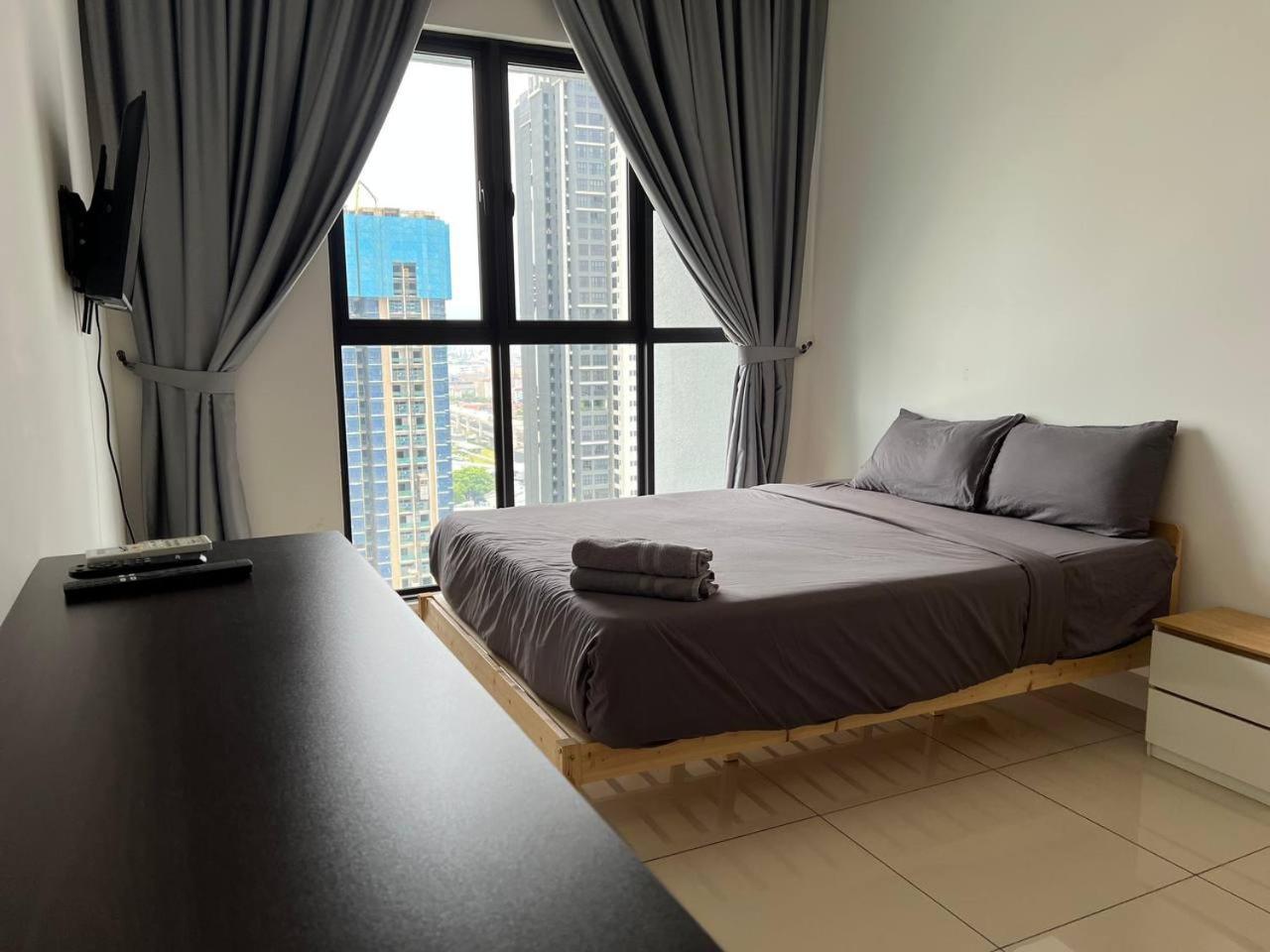 Trion Kl By Dreamcloud Enterprise Apartemen