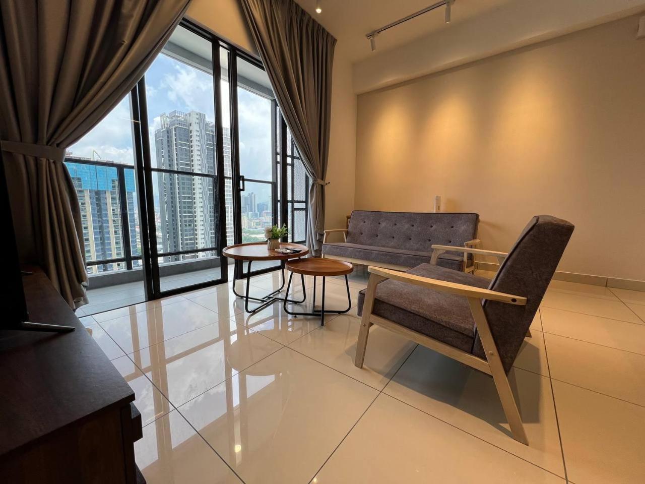 Trion Kl By Dreamcloud Enterprise Apartemen