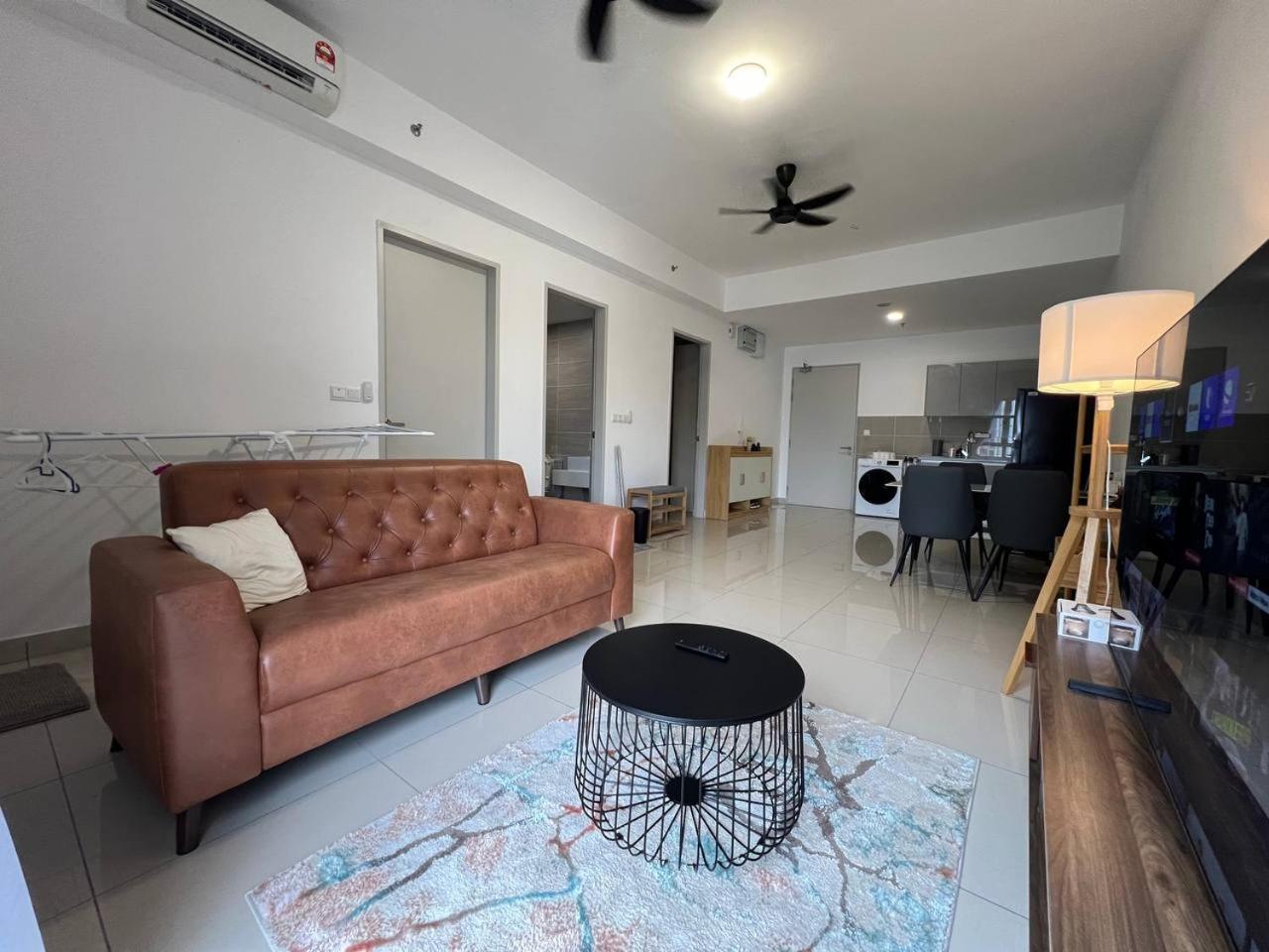 Trion Kl By Dreamcloud Enterprise Apartemen *