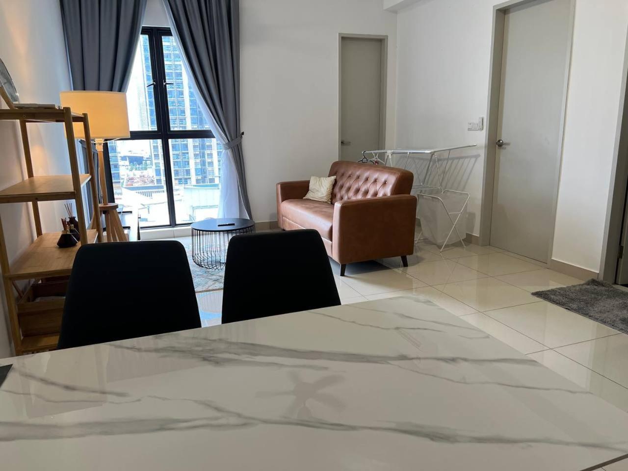 Trion Kl By Dreamcloud Enterprise Apartemen *